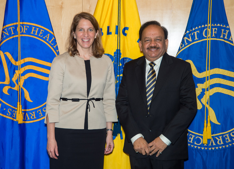 Harsh Vardhan meets US Secretary for Health Sylvia M. Burwell 